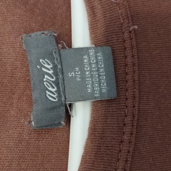 Aerie Distressed Basic Boyfriend T-Shirt - Picture 2 of 8